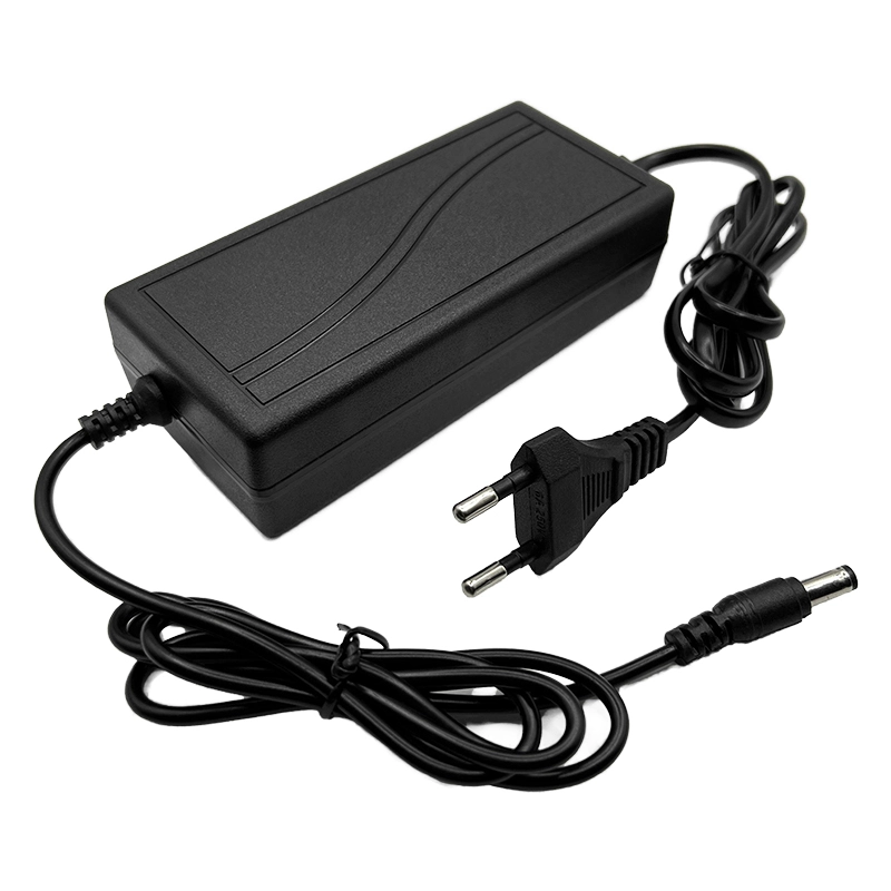 Cuibheoir Cumhachta Deisce 12V 3A