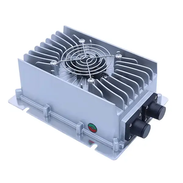 IP67 800W Ar Bord Muirear Ceallraí Feithicle Leictreach